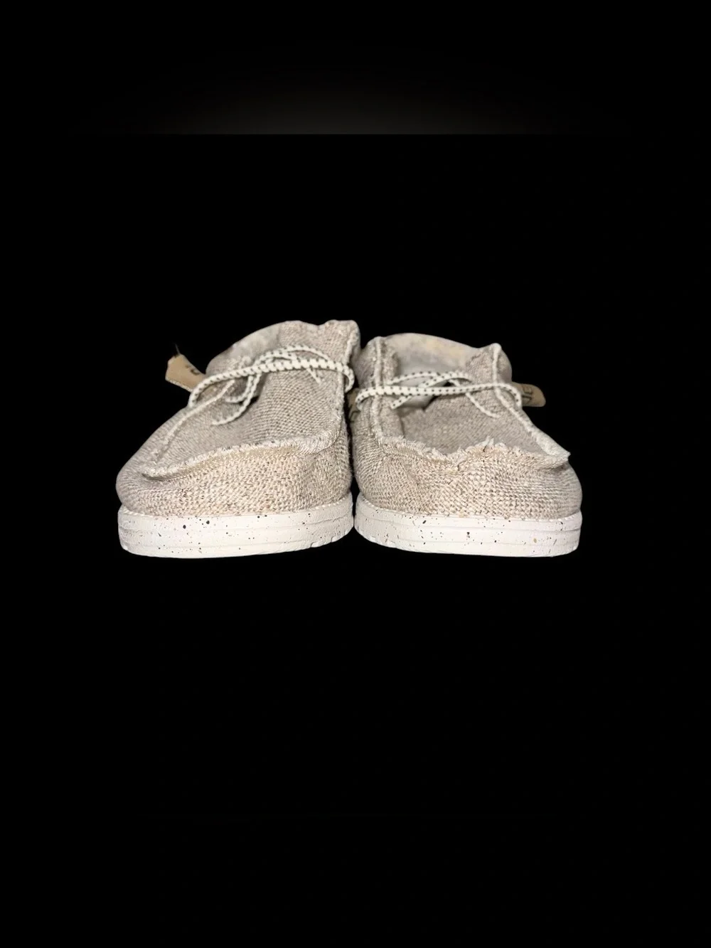HEY DUDE WALLY STITCH slip on loafers men’s size 9